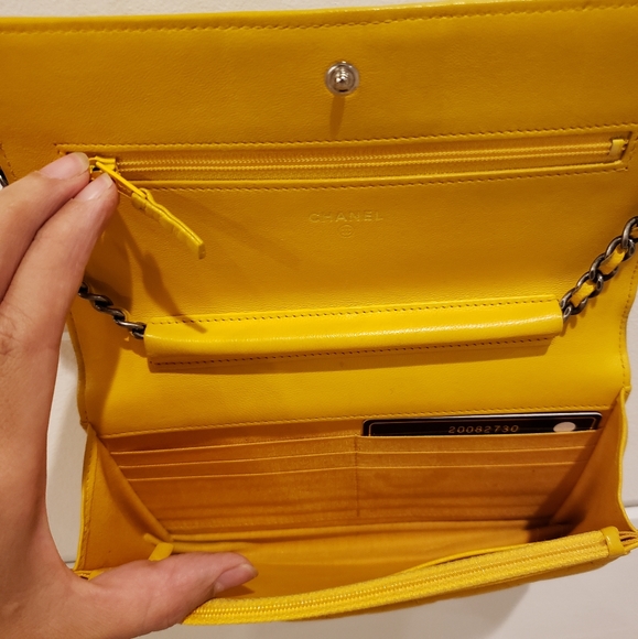Chanel le boy WOC wallet on chain.  📍Sold📍 - Picture 4 of 7